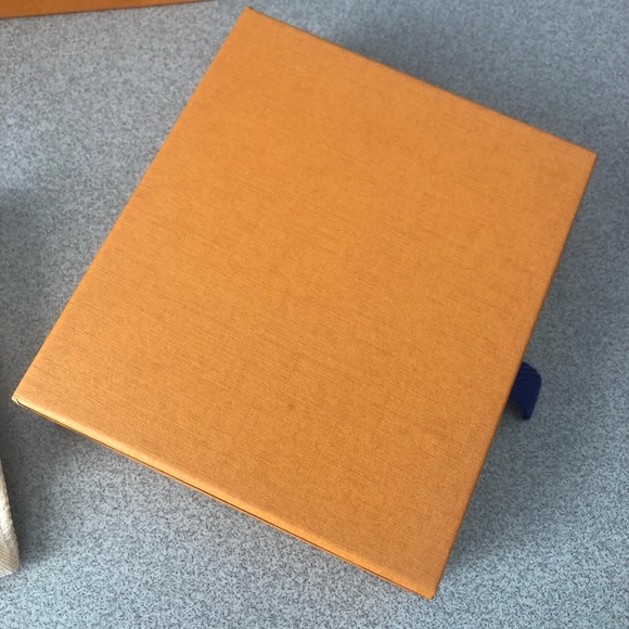 Louis Vuitton Gift Box 4 Piece Set - Picture 4 of 10